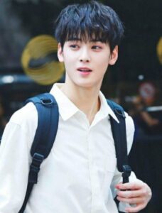 Hình ảnh trai đẹp đàu nấm cute