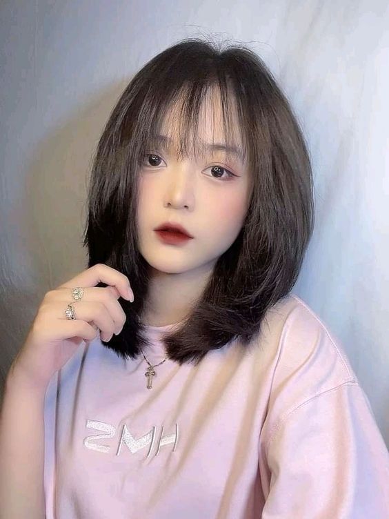 TOP 20+ Hình ảnh gái xinh tóc ngắn cute đẹp và đáng yêu 2023
