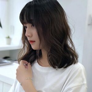 Gái xinh tóc ngan vai