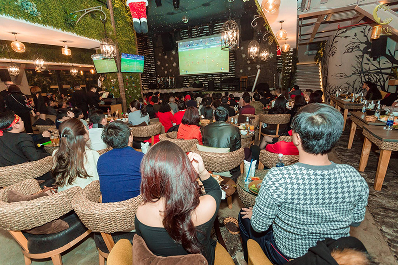 4 địa chỉ quán cafe xem bóng đá Hà Nội hot nhất hiện nay