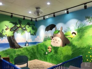 Vẽ tranh tường mầm non